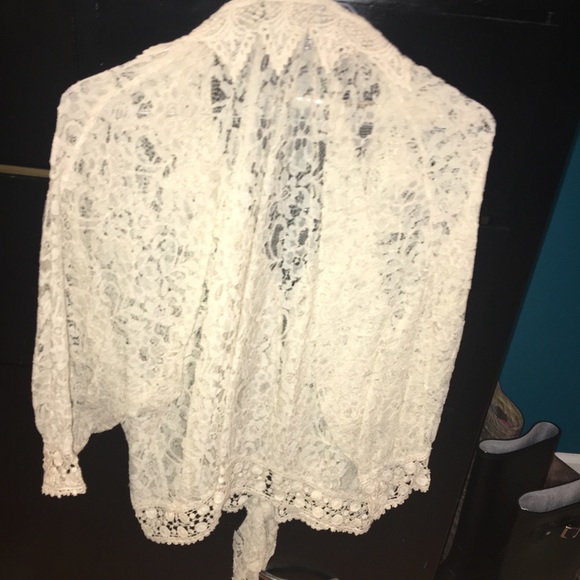 Top - Picture 3 of 5